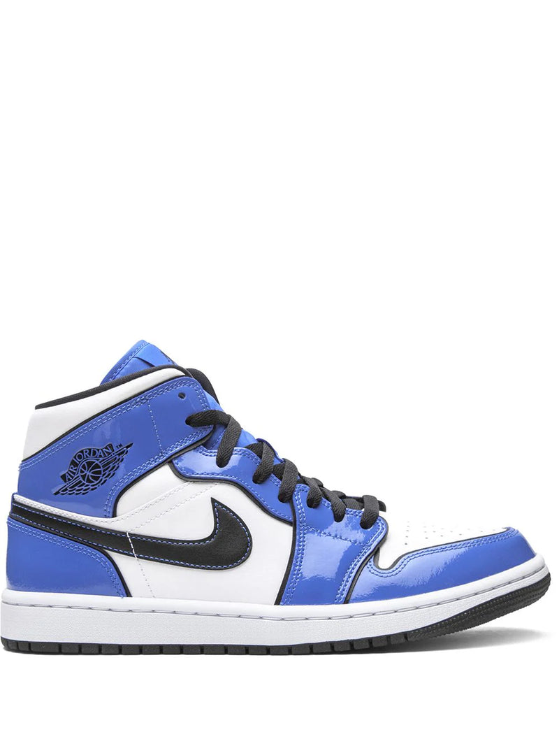 Jordan 1 mid SE &