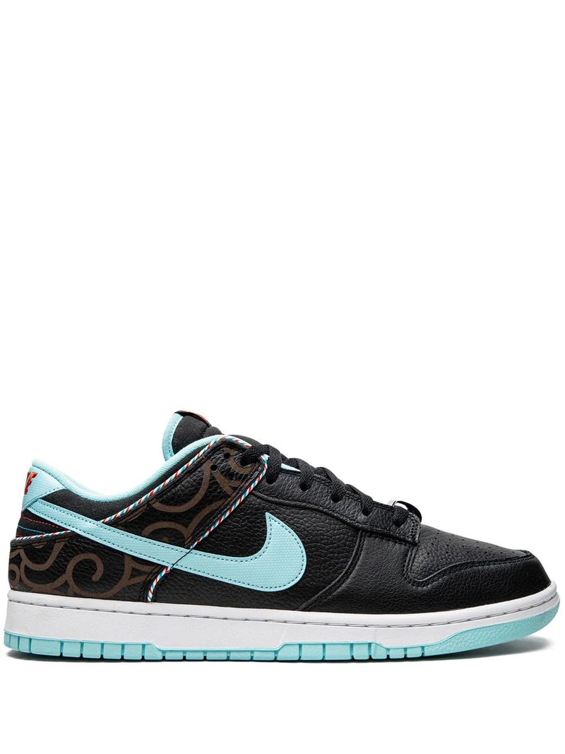 Nike dunk low SE barbershop black