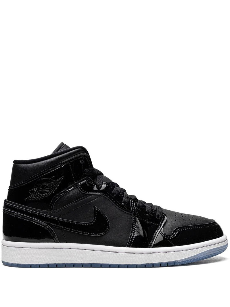 Jordan 1 Mid &