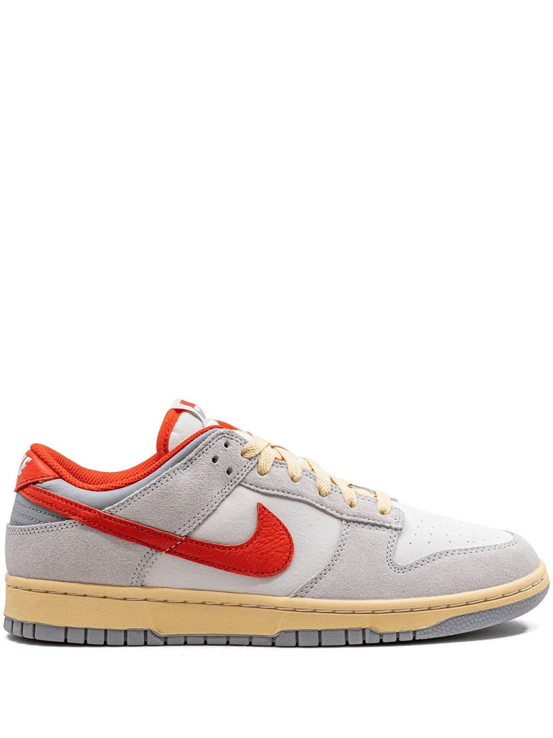 Dunk Low 85 &