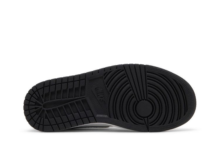 Wmns Air Jordan 1 Mid &